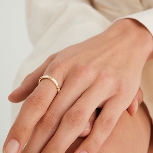 Женское кольцо из желтого золота 585 пробы с эмалью и бриллиантом