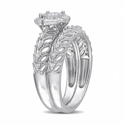 Комплект колец из серебра с бриллиантом