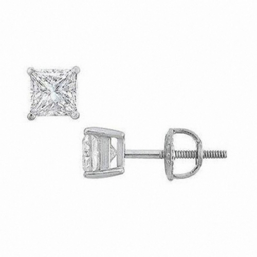 Серьги из платины с бриллиантом
