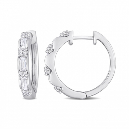 Серьги из платины с бриллиантом