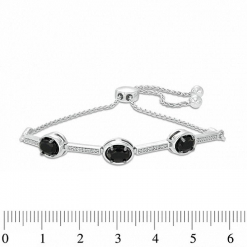 Браслет из серебра с ониксом и бриллиантами