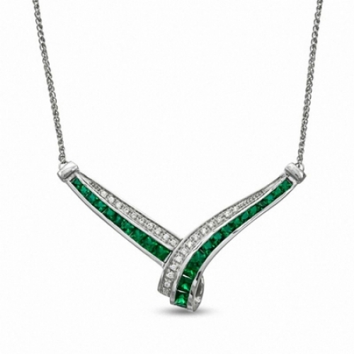 Колье из серебра с изумрудом и белым сапфиром
