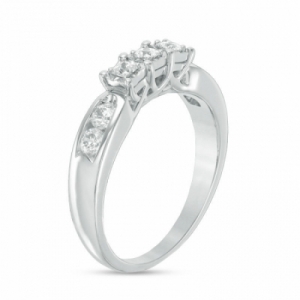 Обручальное кольцо "Флер" с бриллиантом