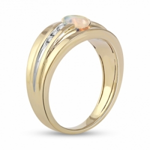 Мужское кольцо из желтого золота 585 пробы с опалом и бриллиантами
