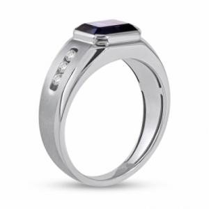 Мужское кольцо из серебра с сапфирами