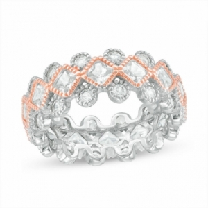 Женское кольцо из серебра 925 пробы с белыми сапфирами