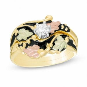 Женское кольцо из золота 585 пробы с бриллиантом