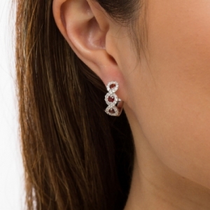 Серьги из серебра с гранатом и белым сапфиром