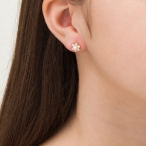 Серьги-гвоздики из желтого золота 585 пробы с белым жемчугом и Swarovski Zirconia