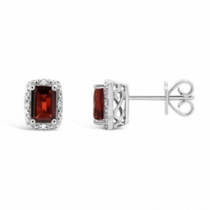 Серьги-гвоздики из серебра с гранатом и бриллиантами