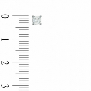 Серьги из платины с бриллиантом