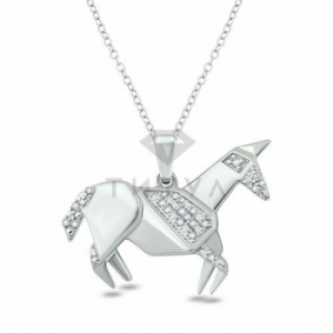 Подвеска в форме лошади из серебра с бриллиантами